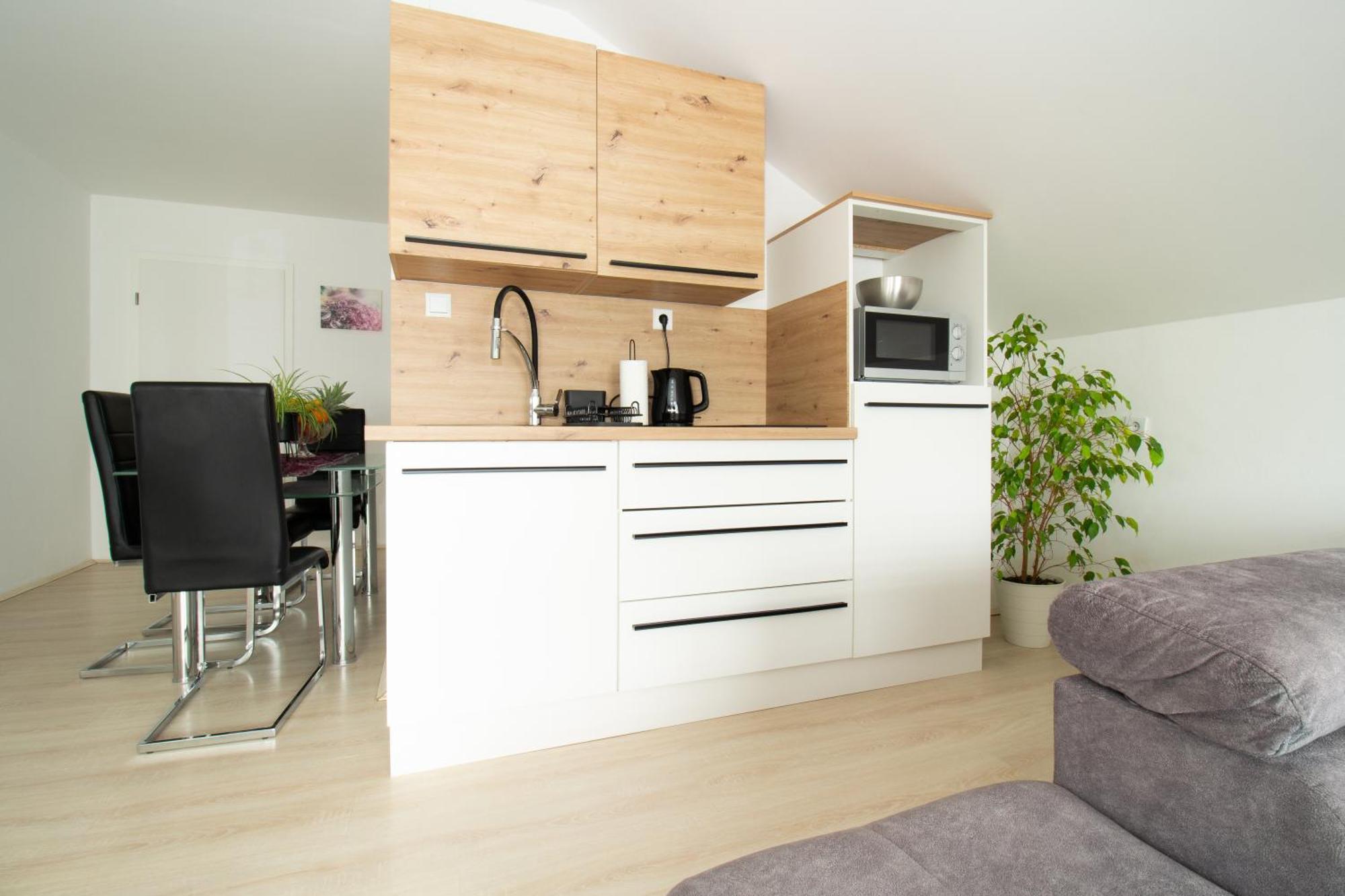 Apartman Keti Donja Lomnica Exterior photo