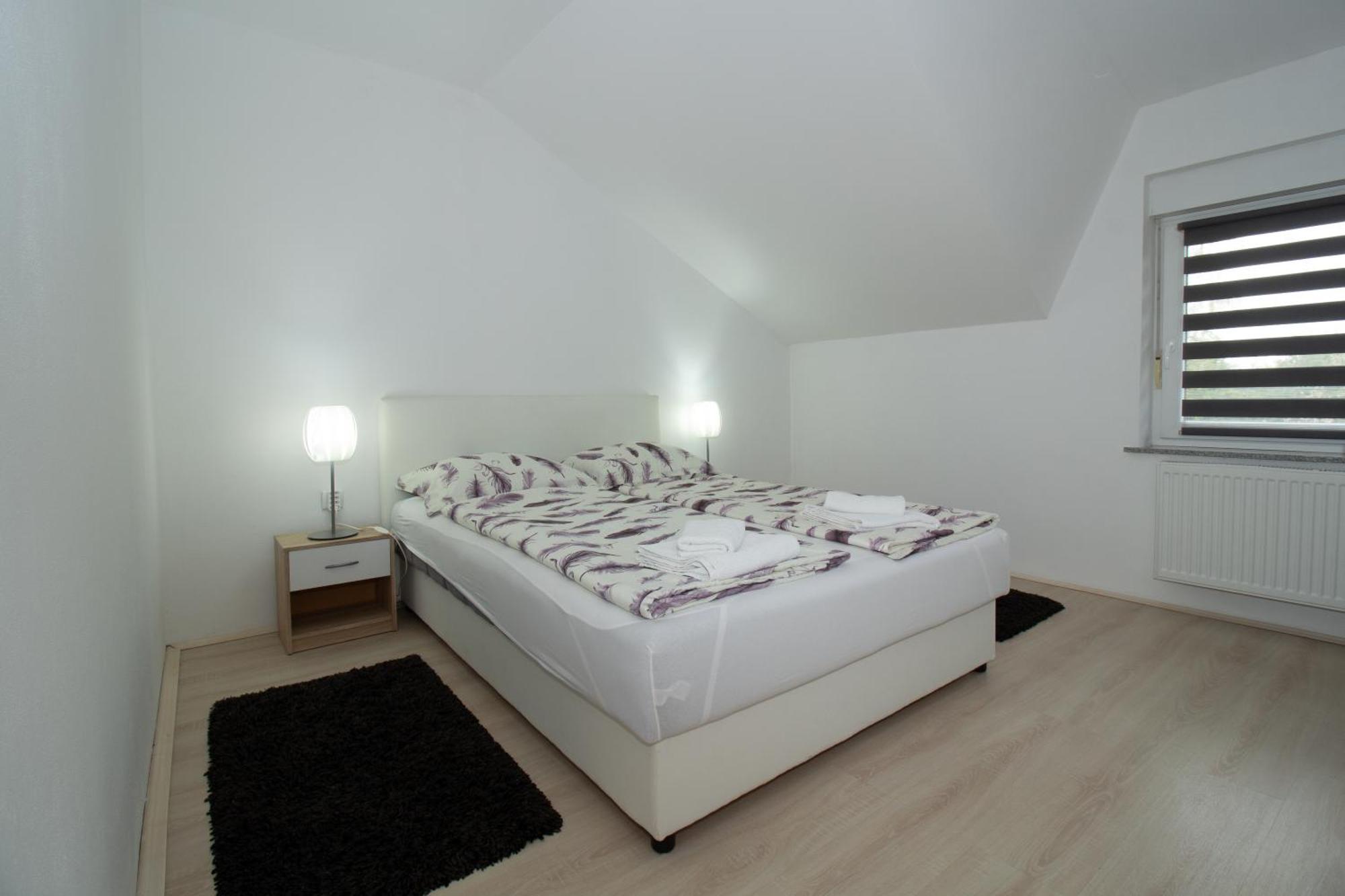 Apartman Keti Donja Lomnica Exterior photo