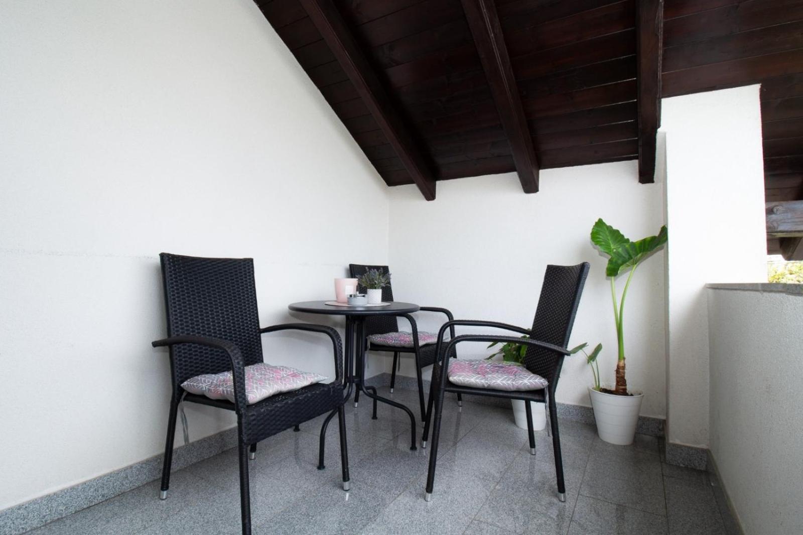 Apartman Keti Donja Lomnica Exterior photo
